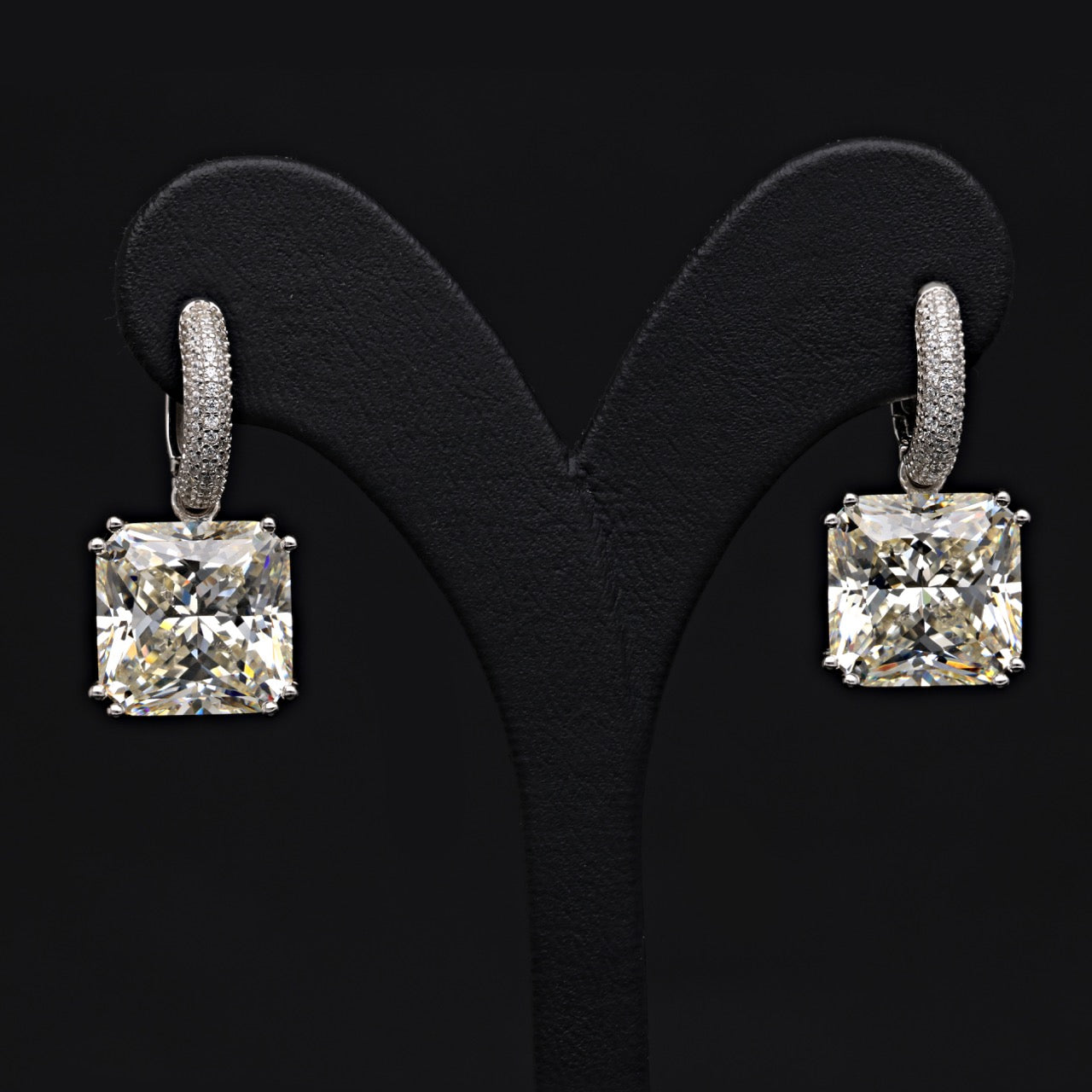 SooSilkyGems SQUARE SOLITAIRE EARRINGS