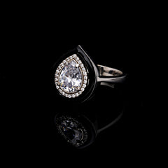 SooSilkyGems ENAMEL TEARDROP SOLITAIRE RING