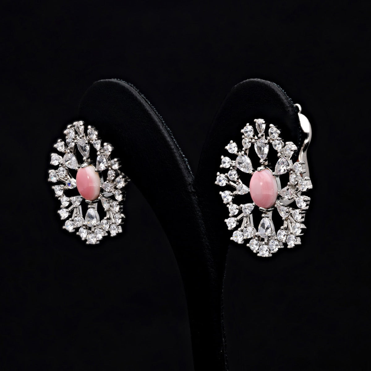SooSilkyGems EARRINGS WITH CORAL CENTER STONE