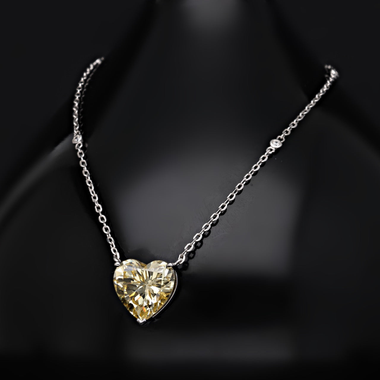 SooSilkyGems HEART SOLITAIRE NECKLACE