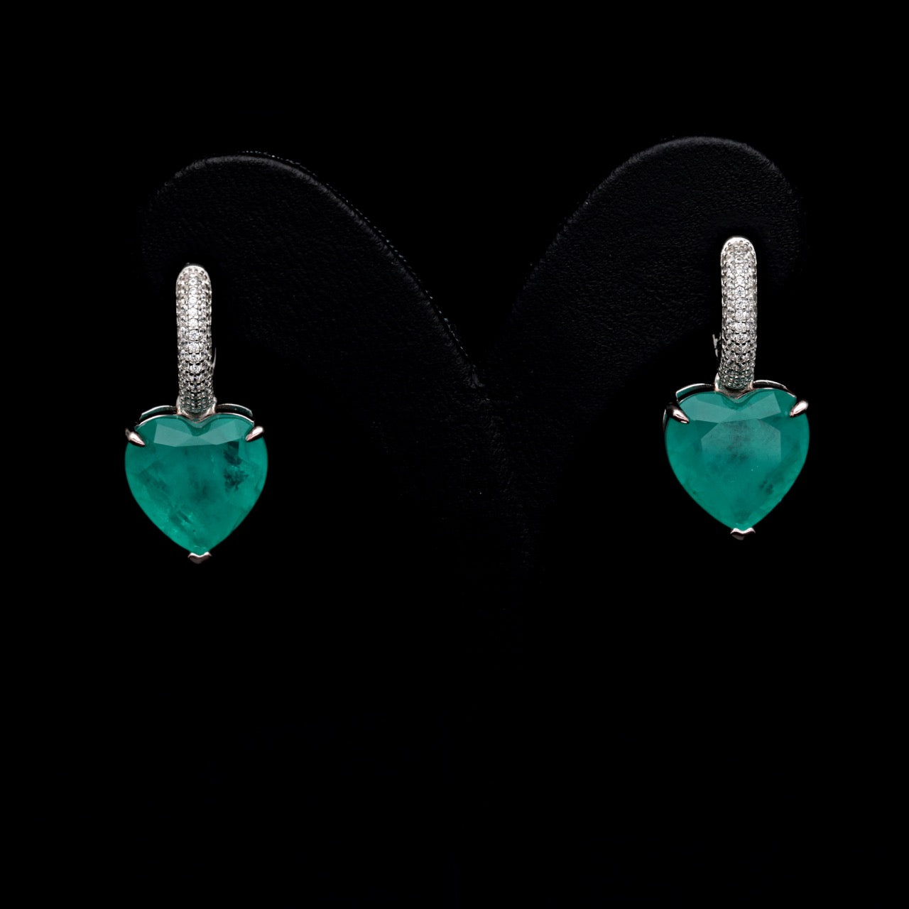 SooSilkyGems MINI HOOP HEART SOLITAIRE STUD EARRINGS