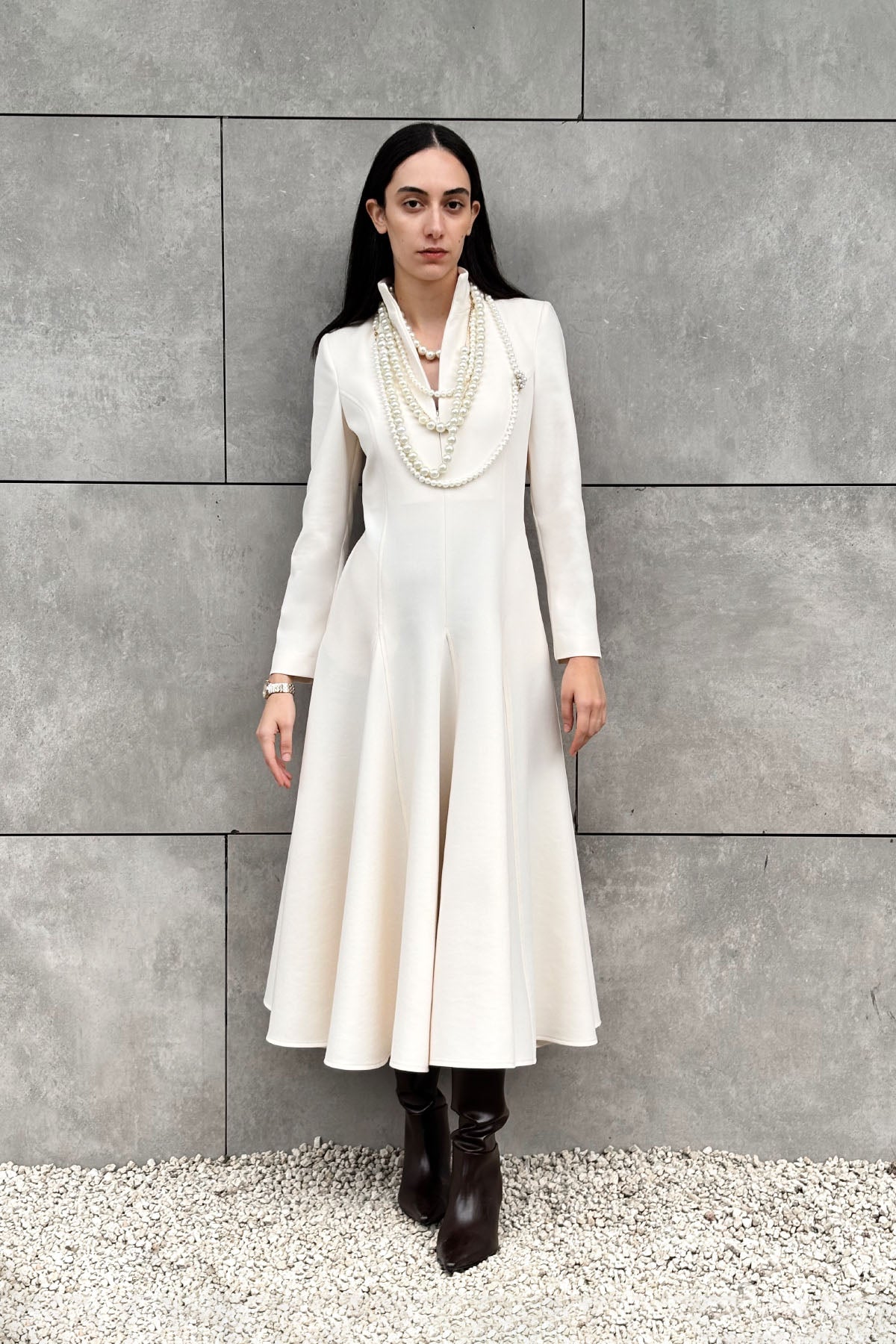 Crescent Line Rosette Midi Boy Elbise Bordo
