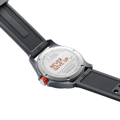 LUMINOX XB.3716 BEAR GRYLLS SURVIVAL LAND 3710 Serisi (İsviçre Üretimi Ronda 515 Mekanizmalı) Erkek Kol Saati