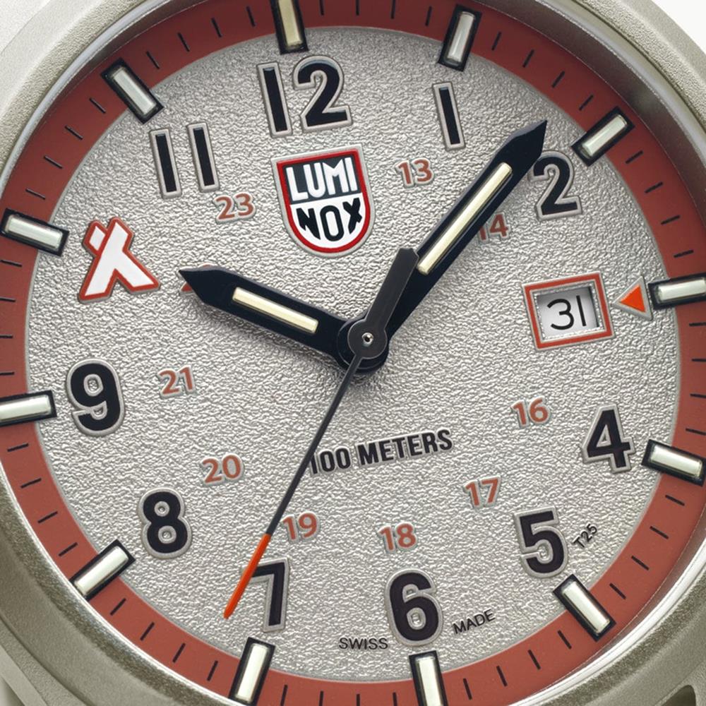 LUMINOX XB.3717 BEAR GRYLLS SURVIVAL LAND 3710 Serisi (İsviçre Üretimi Ronda 515 Mekanizmalı) Erkek Kol Saati