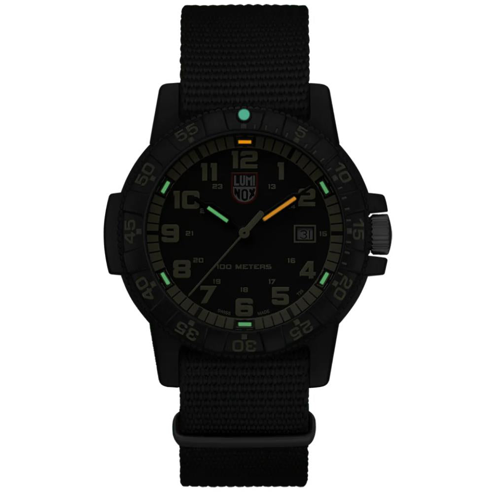 XS.0333 LEATHERBACK SEA TURTLE GIANT 0320 Serisi Erkek Kol Saati