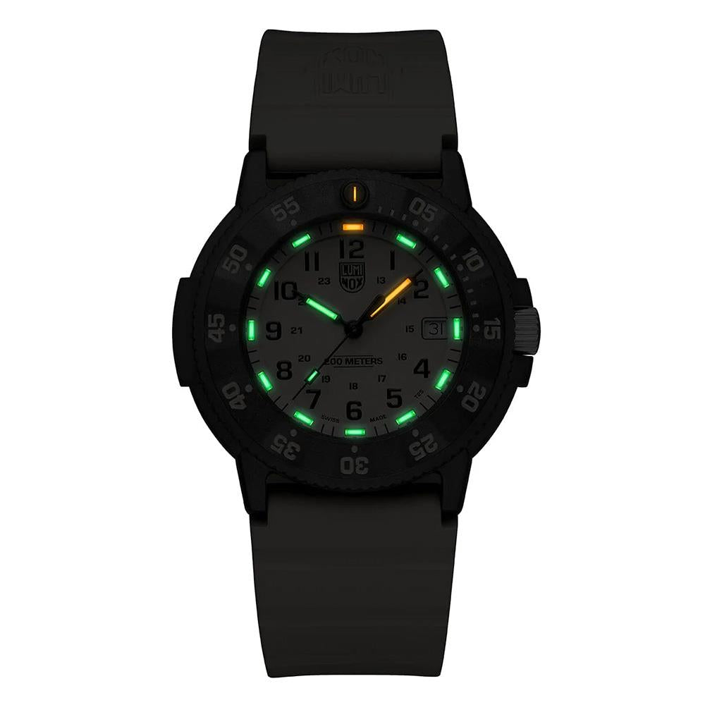 XS.3010.EVO.S ORIGINAL NAVY SEAL 3000 Serisi Erkek Kol Saati
