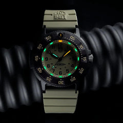 XS.3010.EVO.S ORIGINAL NAVY SEAL 3000 Serisi Erkek Kol Saati