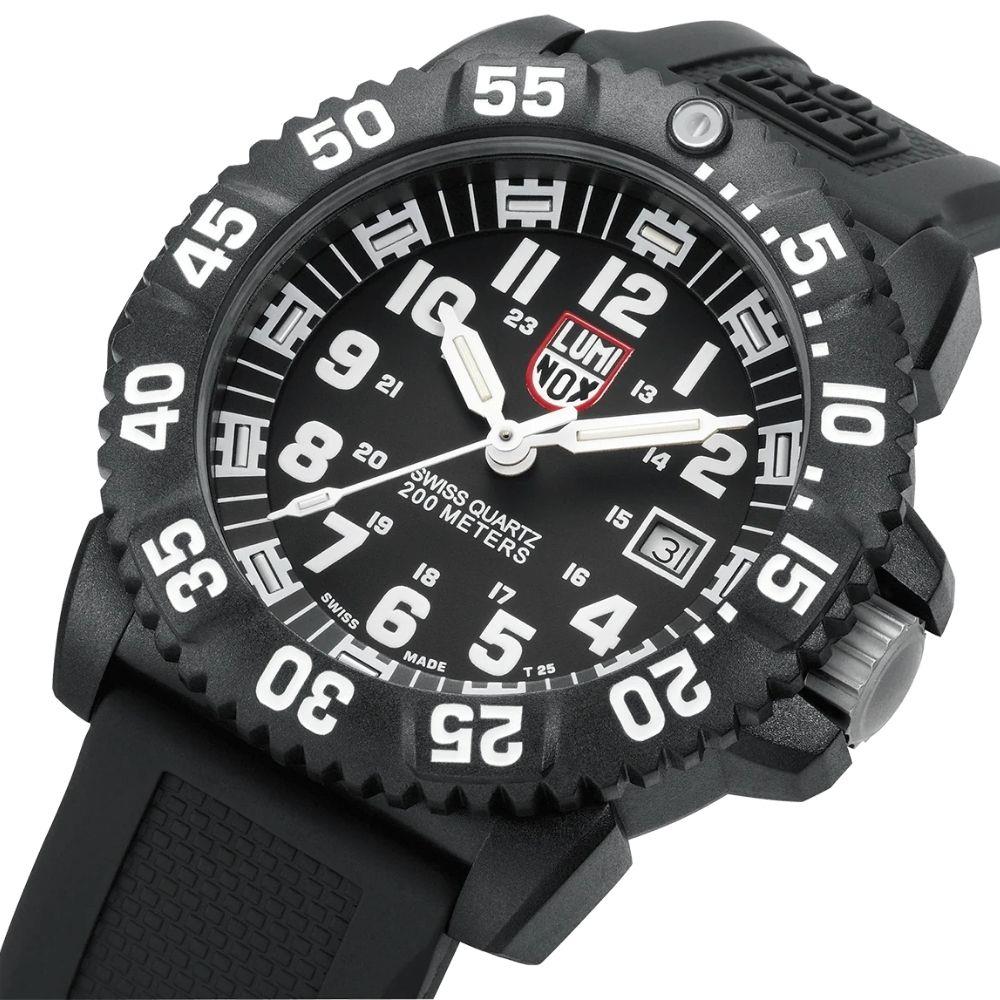 XS.3051.F ORIGINAL NAVY SEAL 3000 Serisi Erkek Kol Saati