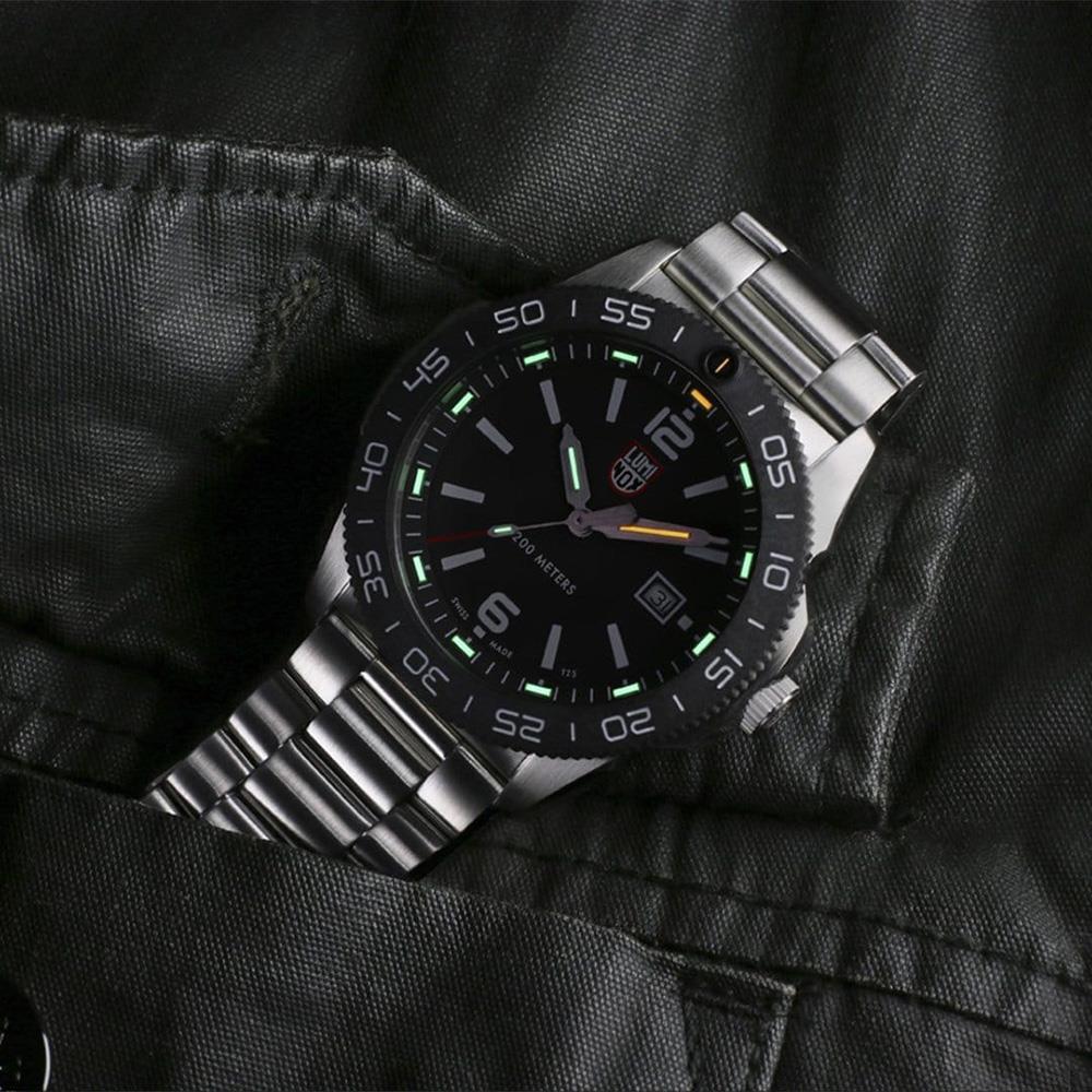 XS.3122 PACIFIC DIVER 3120 Erkek Kol Saati