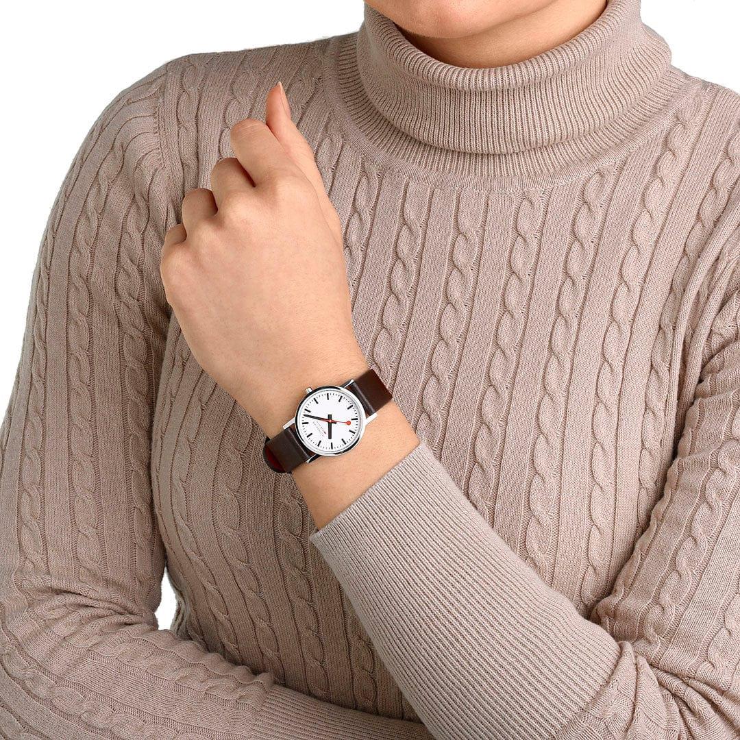 MONDAINE A658.30323.11SBGV Kadın Kol Saati