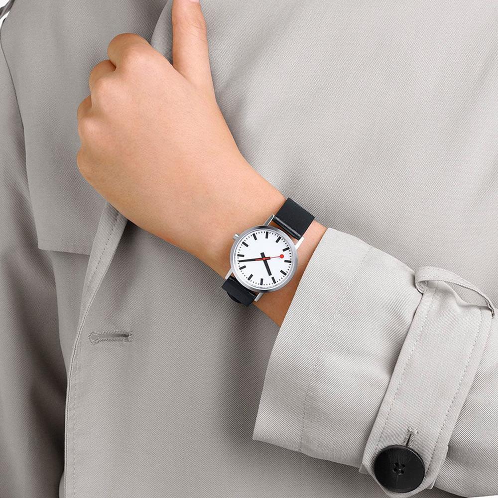 MONDAINE CLASSIC A660.30314.16OMV Kol Saati