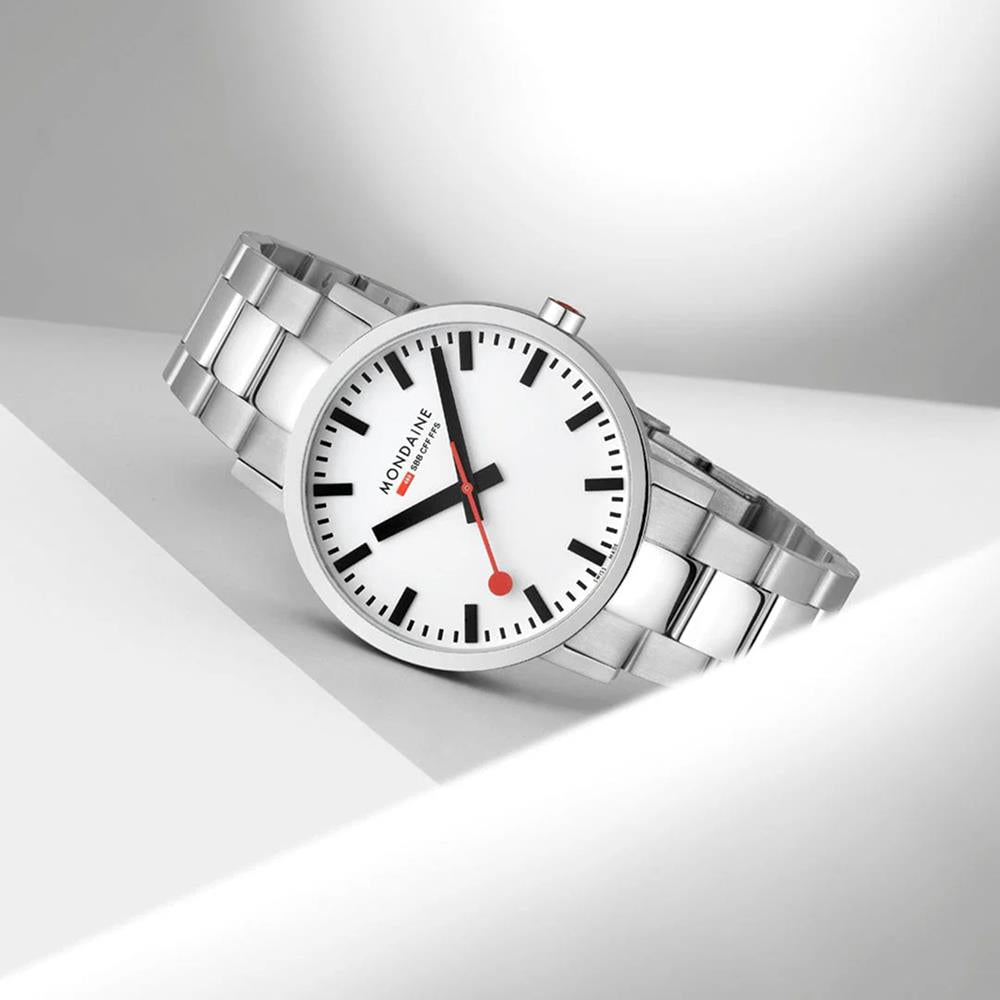 MONDAINE OFFICAL SWISS RAILWAYS SIMPLY ELEGANT A660.30360.11SBJ Erkek Kol Saati