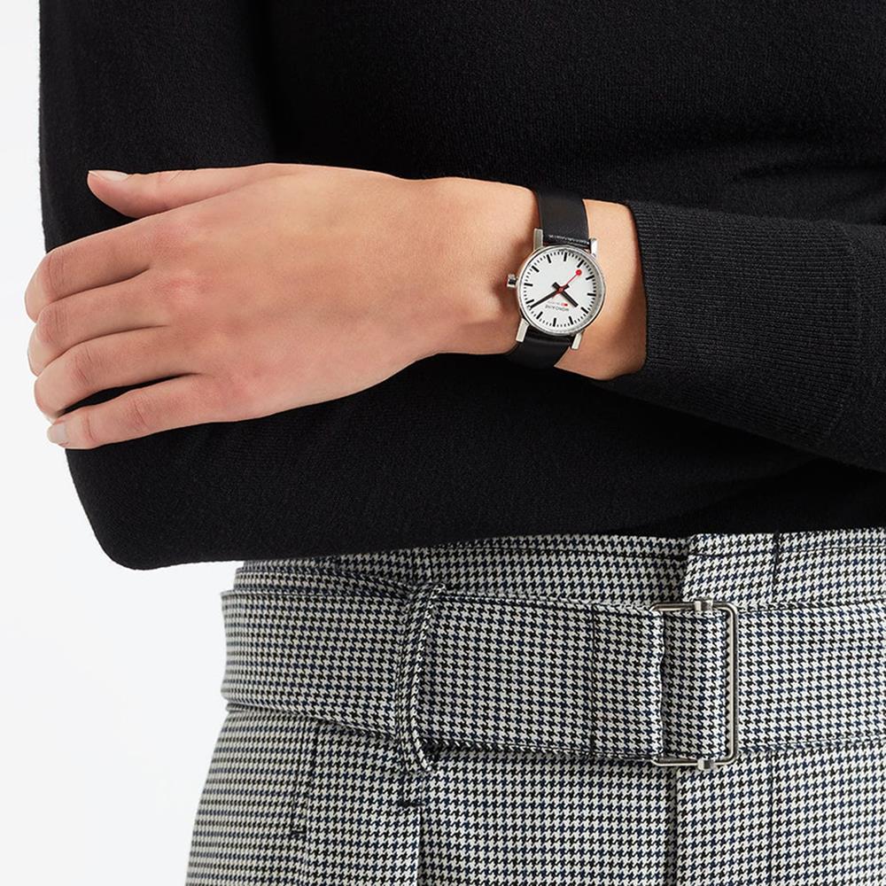 MONDAINE MSE.30110.LBV Kadın Kol Saati