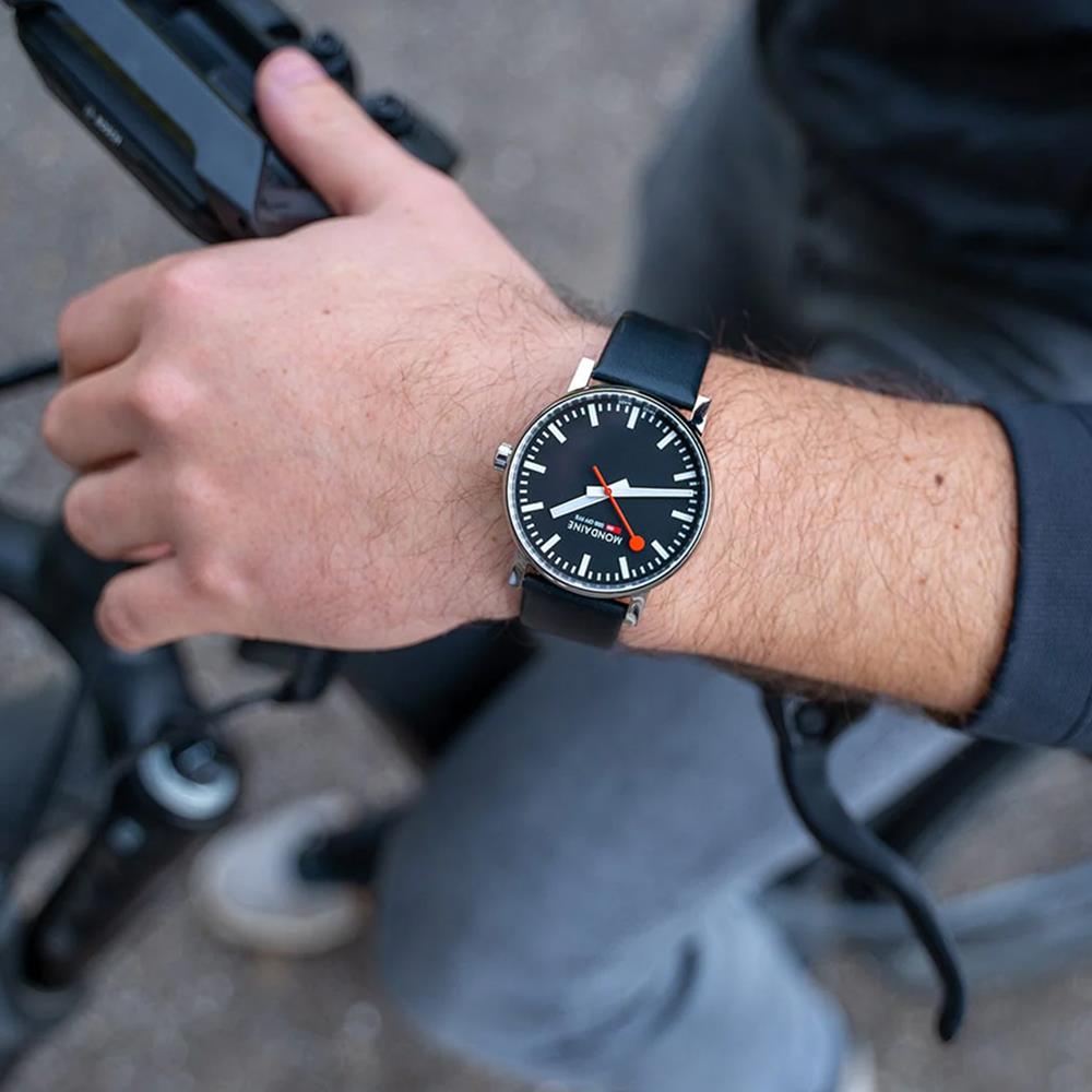 MONDAINE EVO2 MSE.43120.LB Erkek Kol Saati