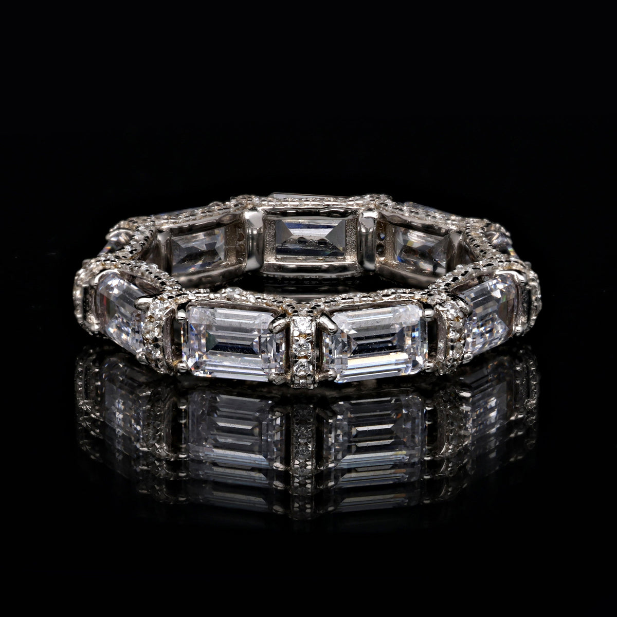 SooSilkyGems BAGUETTES WEDDING RING