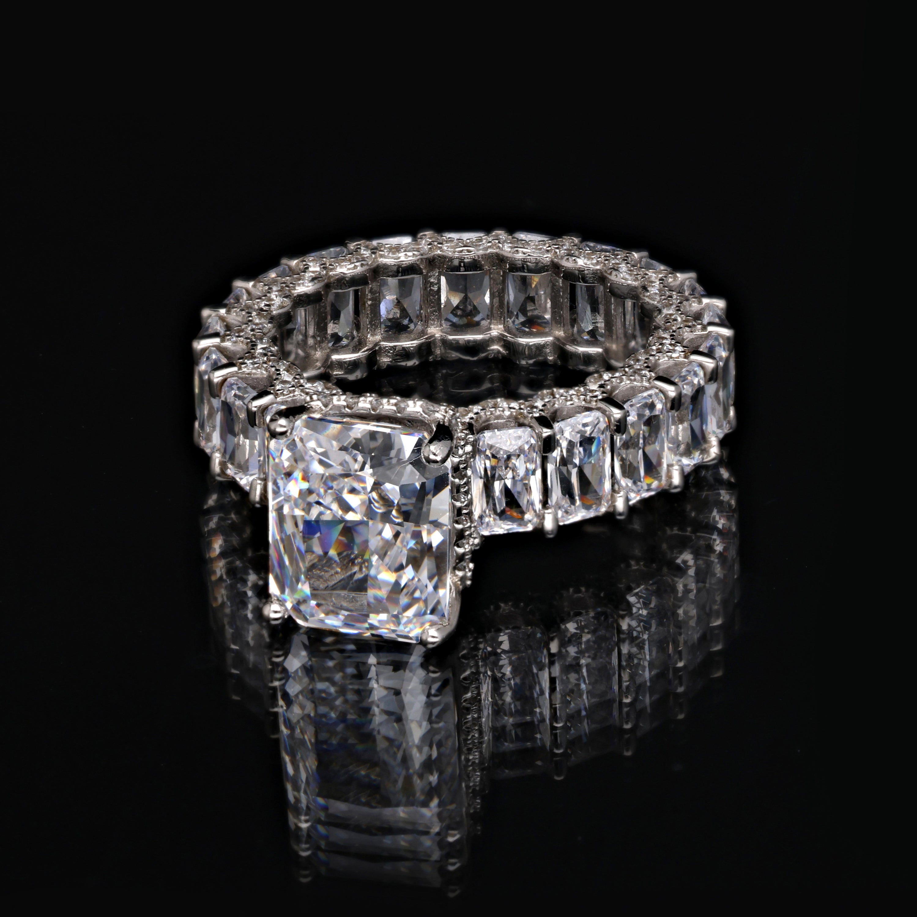 SooSilkyGems WEDDING RING NO. 1960