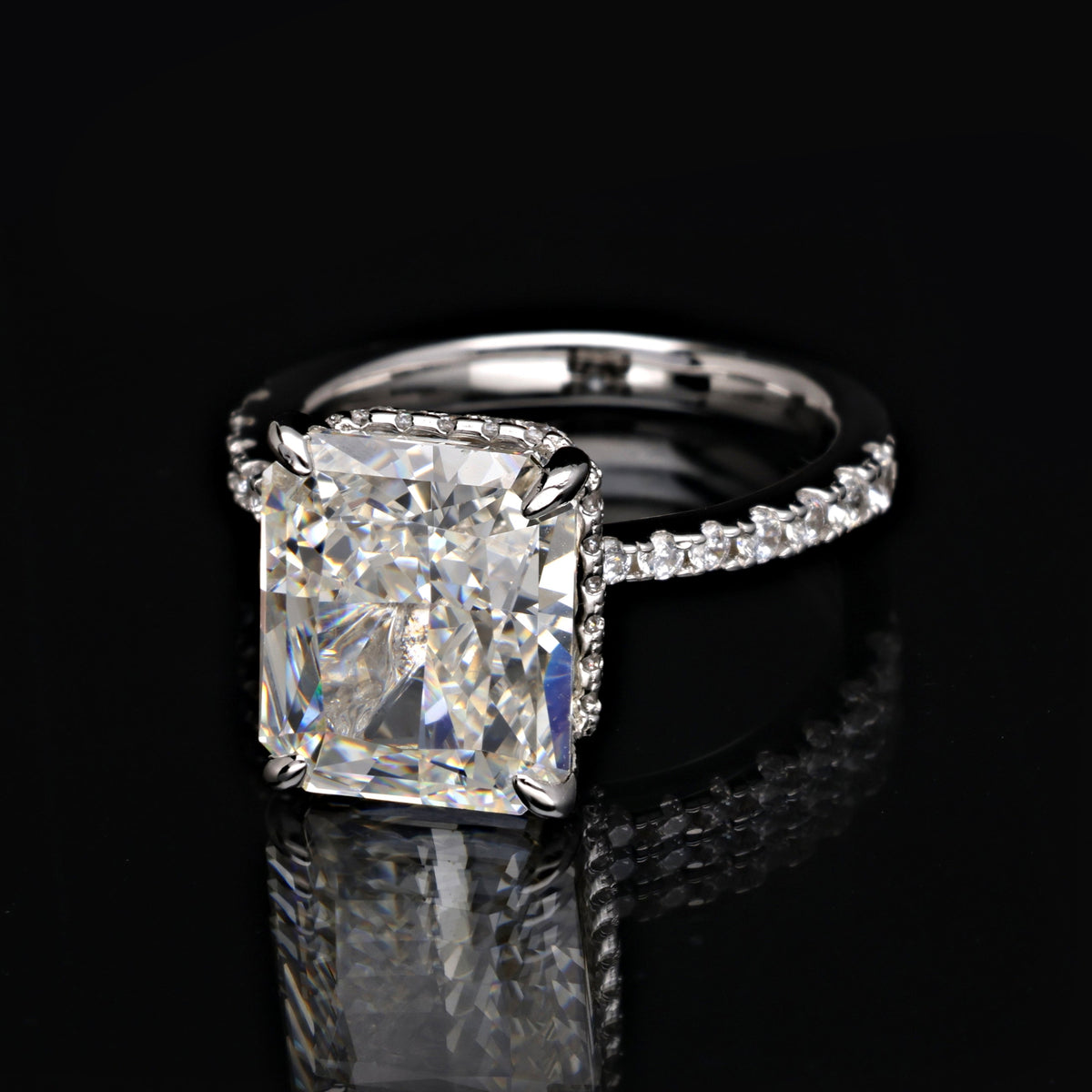 SooSilkyGems PRINCESS SOLITAIRE PAVE SIDE