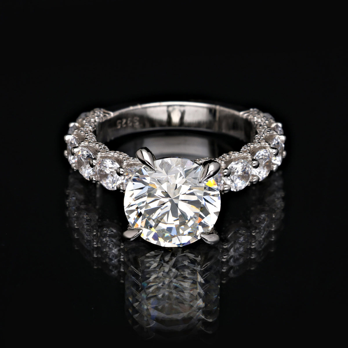 SooSilkyGems CLASSIC GRACE WEDDING RING
