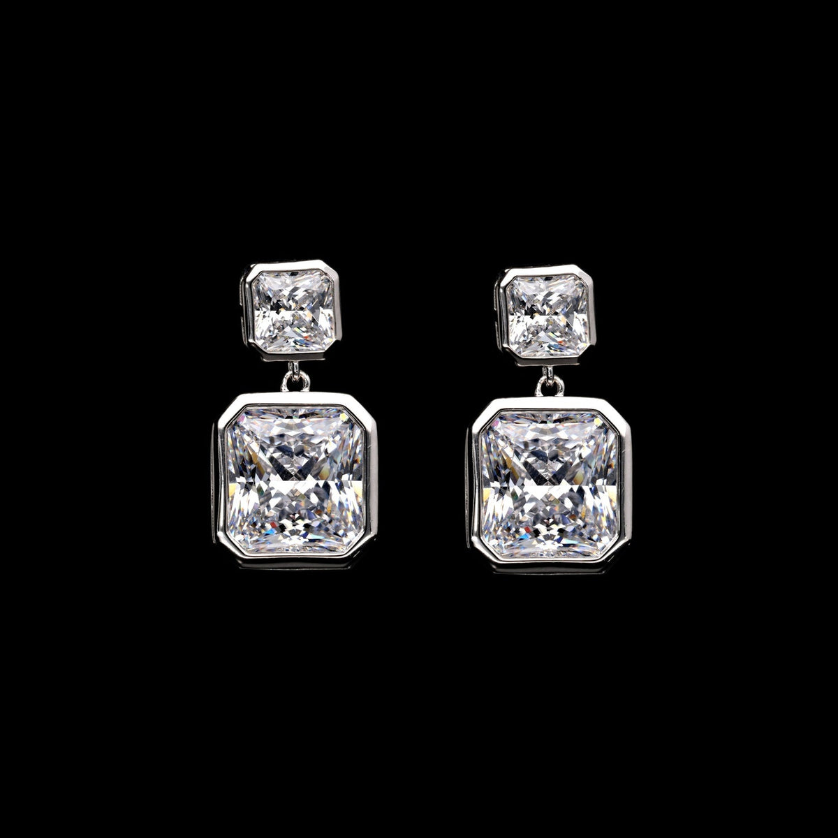 SooSilkyGems QUEEN CUSHION SHAPE SOLITAIRE EARRINGS
