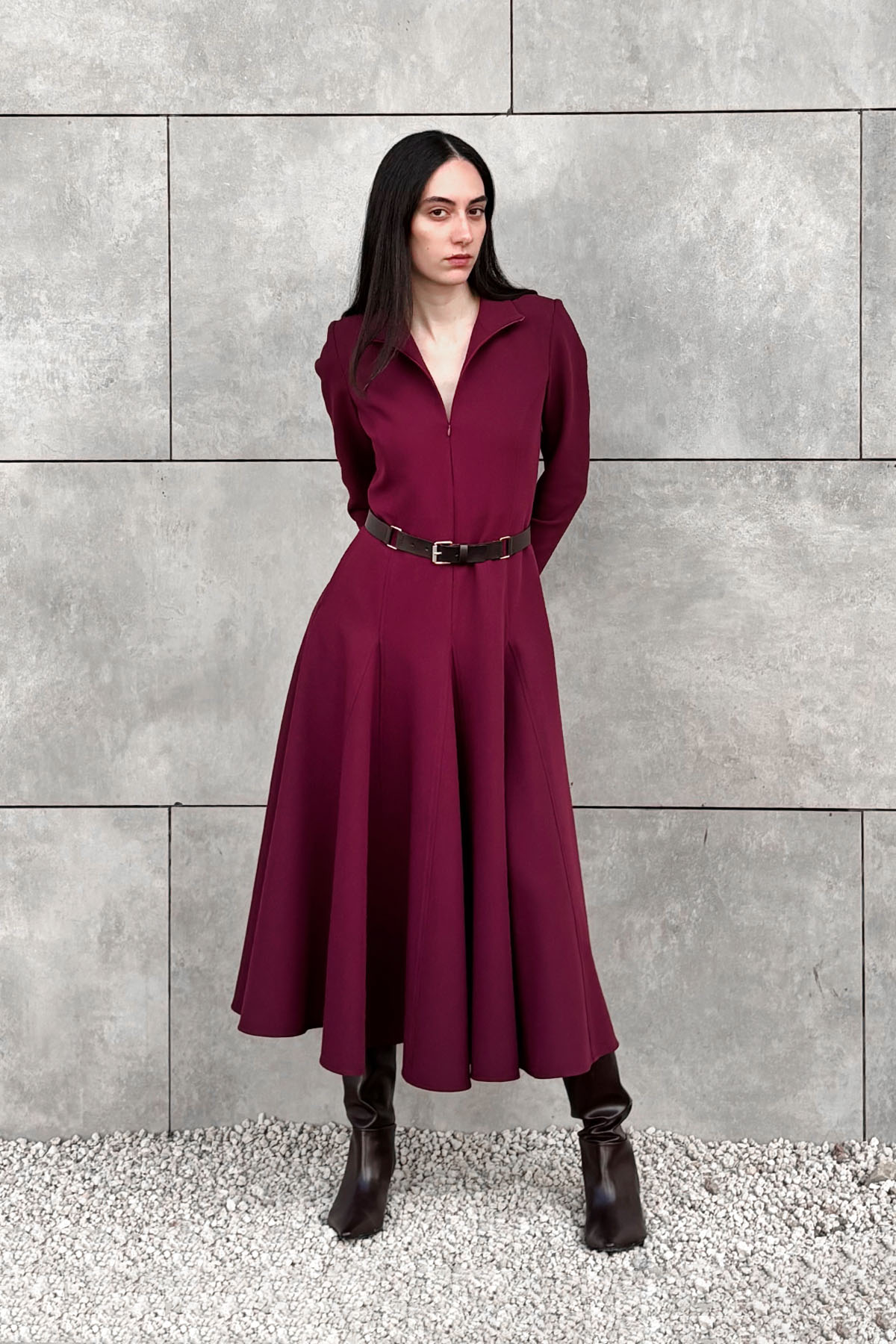 Crescent Line Rosette Midi Boy Elbise Bordo